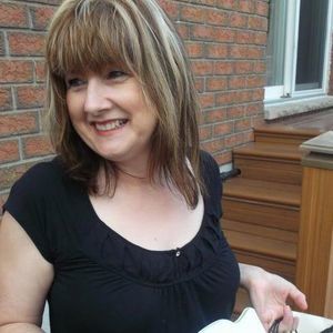 Meet your Posher, Kelly